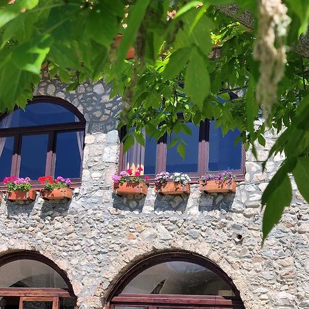 Hotel La Fonda Dels Pirineus Macanet De Cabrenys Ngoại thất bức ảnh