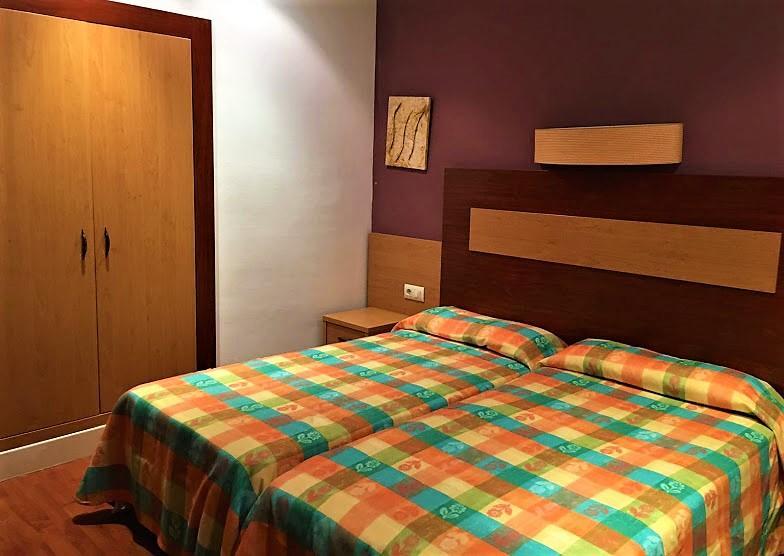 Hotel La Fonda Dels Pirineus Macanet De Cabrenys Ngoại thất bức ảnh
